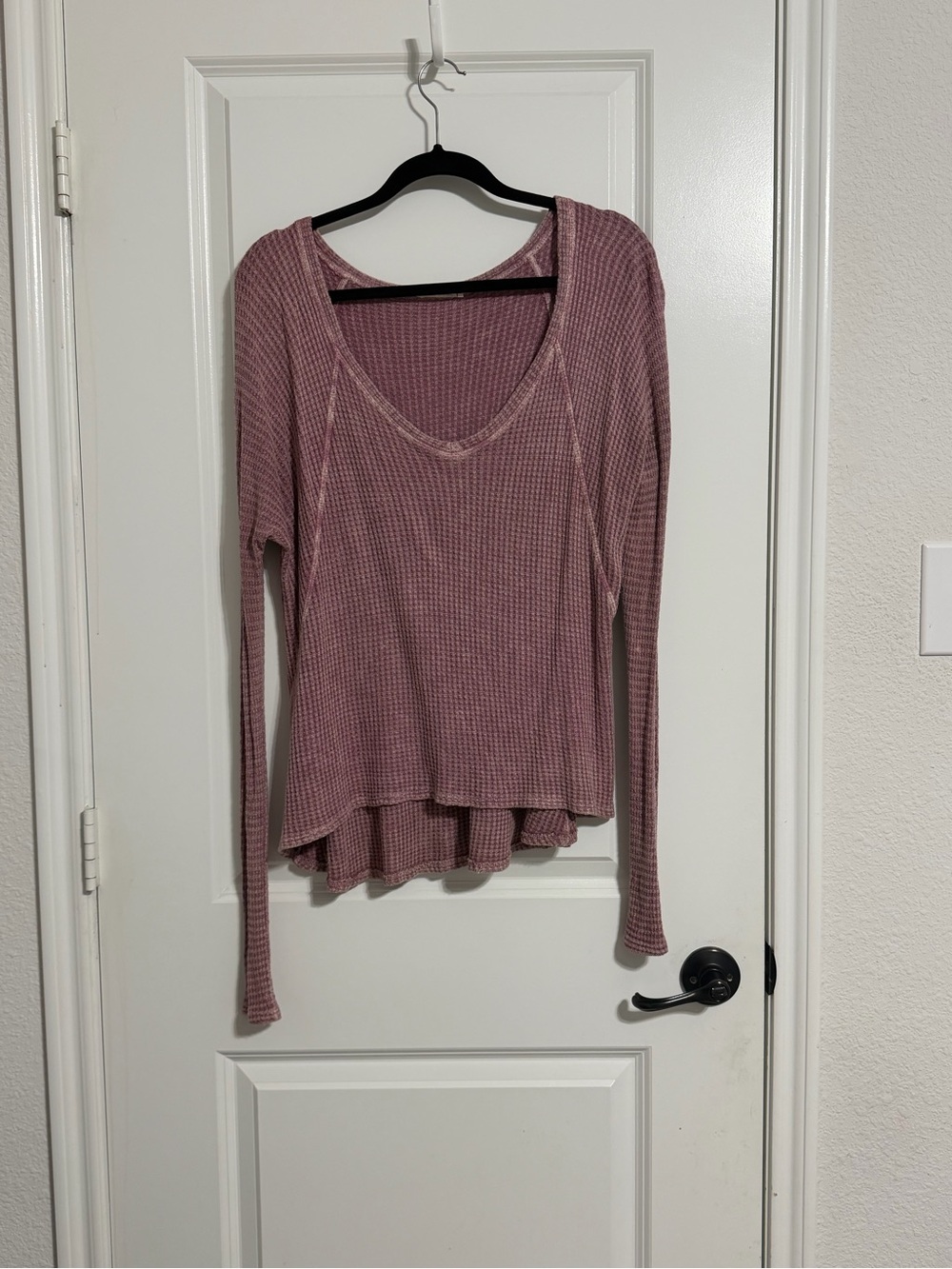 Soft Waffle Knit Long-Sleeve V-Neck Top - Dusty Rose